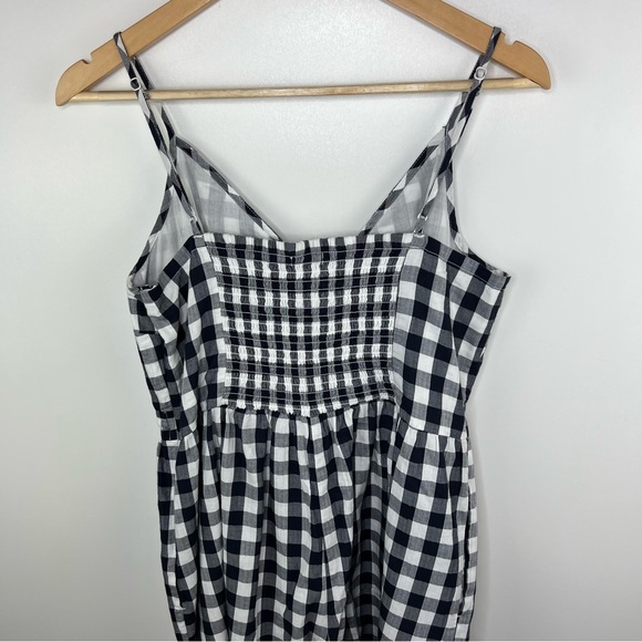 AMERICAN EAGLE Gingham Check Cutout Smocked Black & White Romper - Picture 6 of 6